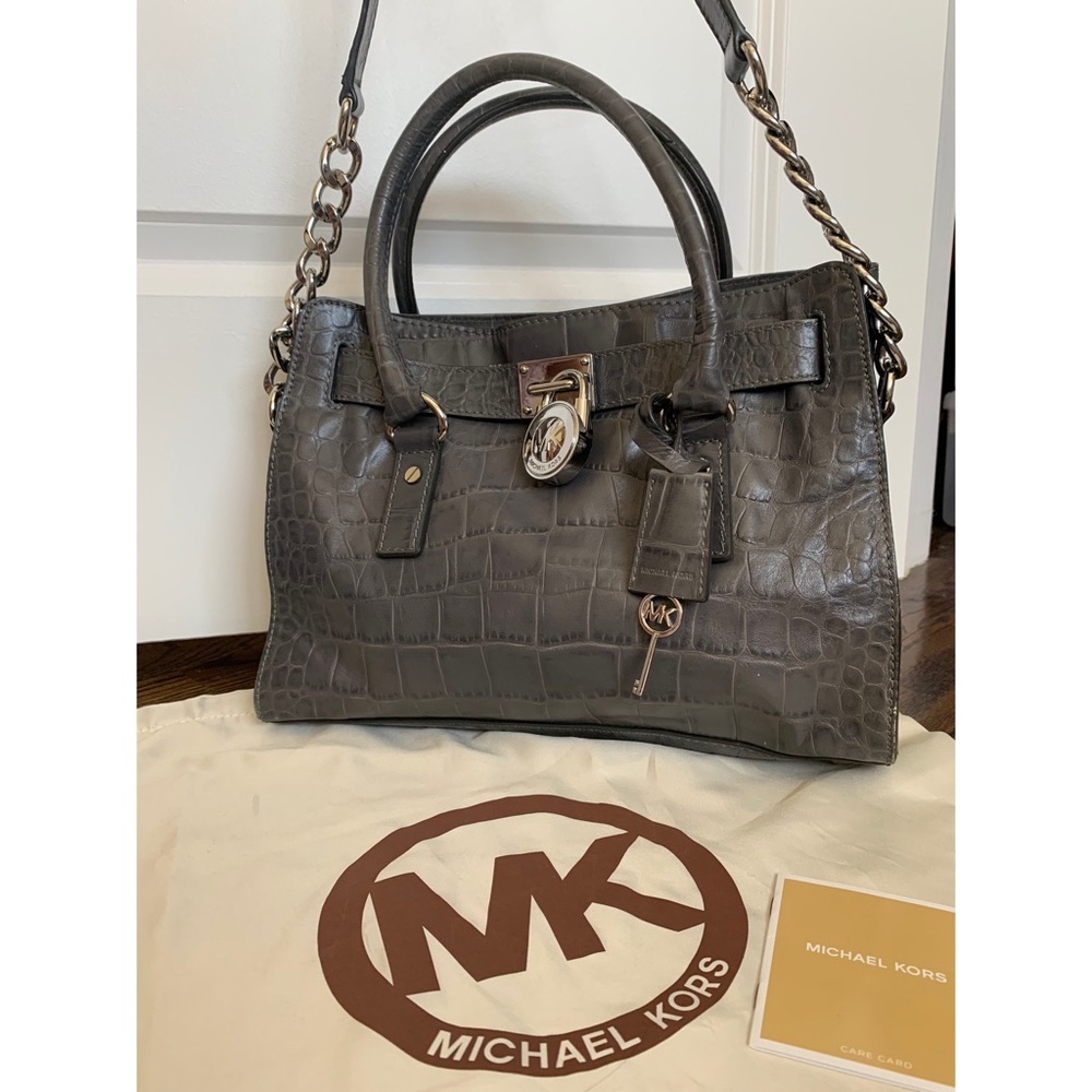•MICHAEL KORS Hamilton Satchel Bag•